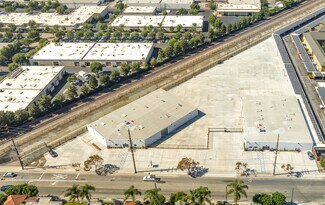 Plus de détails pour 922-926 S Lyon St, Santa Ana, CA - Industriel/Logistique à louer