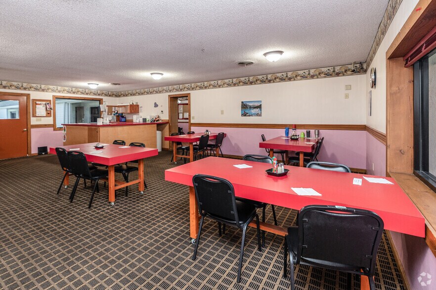 452 Ossie Davis Pky, Waycross, GA à vendre - Photo intérieure – Image 3 sur 20