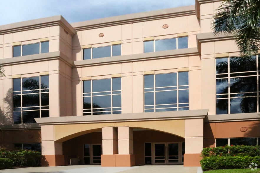 1560 Sawgrass Corporate Pkwy, Sunrise, FL à louer - Photo de l’immeuble – Image 3 sur 18