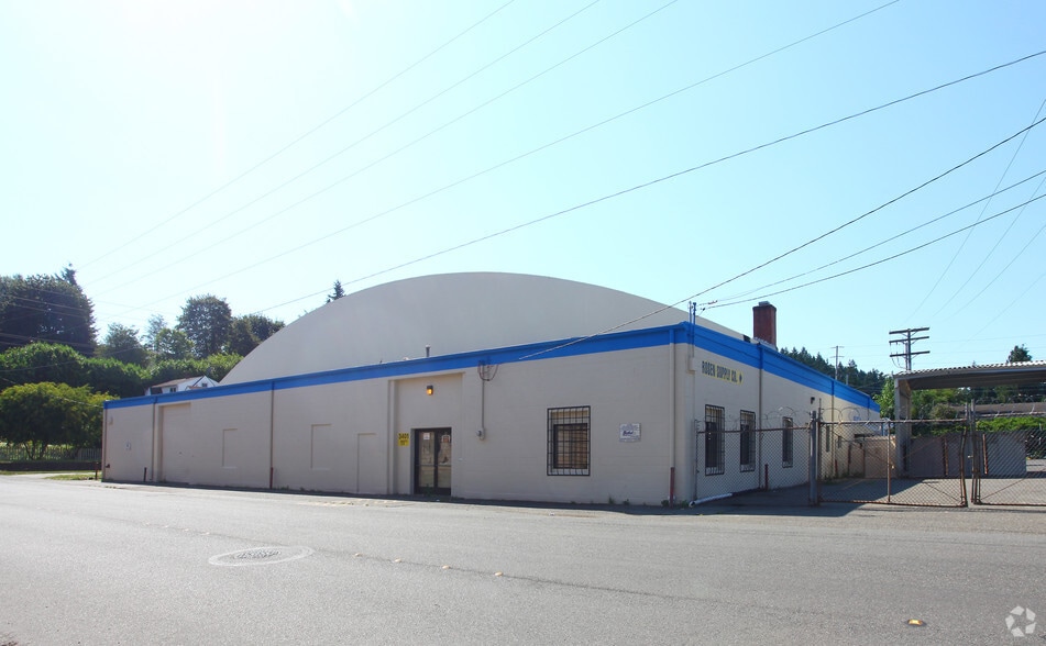 3405 11th St, Bremerton, WA à vendre - Photo principale – Image 1 sur 7