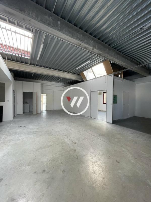 Local d’activités dans Aubagne à louer Photo intérieure– Image 1 sur 12