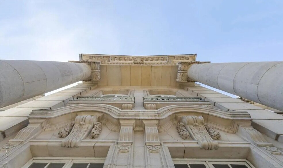 Bureau dans Metz à vendre - Photo de l’immeuble – Image 2 sur 11
