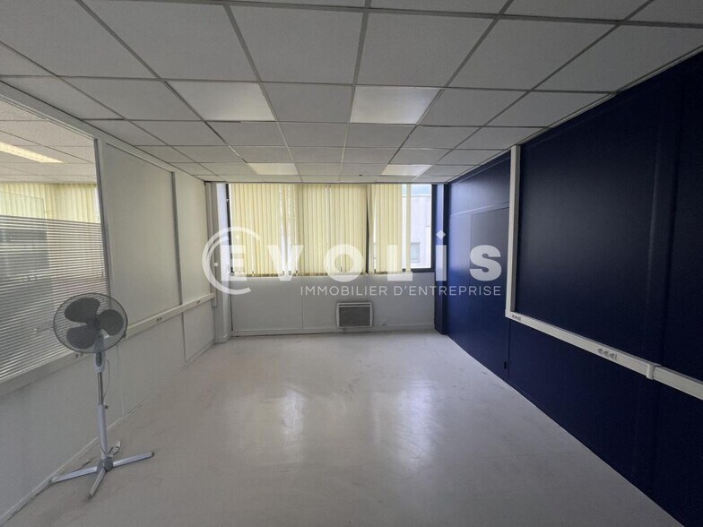 Bureau dans Joinville-le-Pont à louer - Photo intérieure – Image 1 sur 10