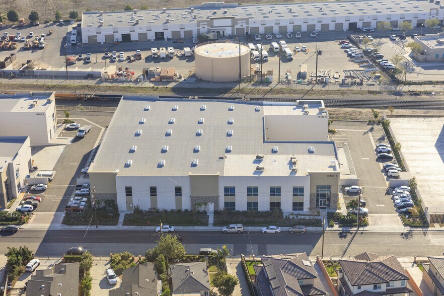 10460 Hickson St, El Monte, CA à louer - Photo de l’immeuble – Image 2 sur 5