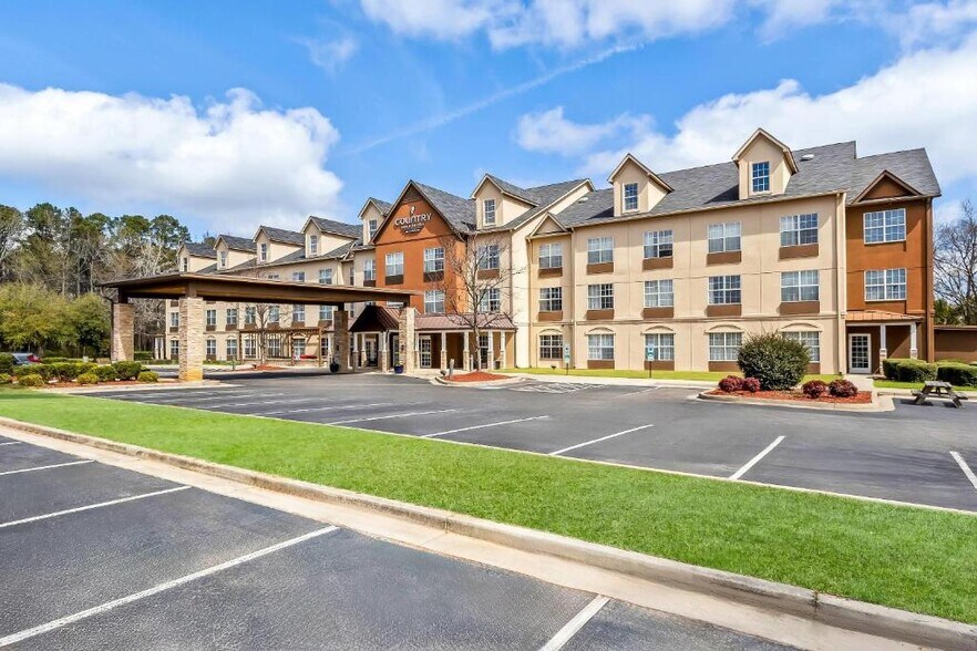3270 Whiskey Rd, Aiken, SC à vendre - Photo de l’immeuble – Image 1 sur 3