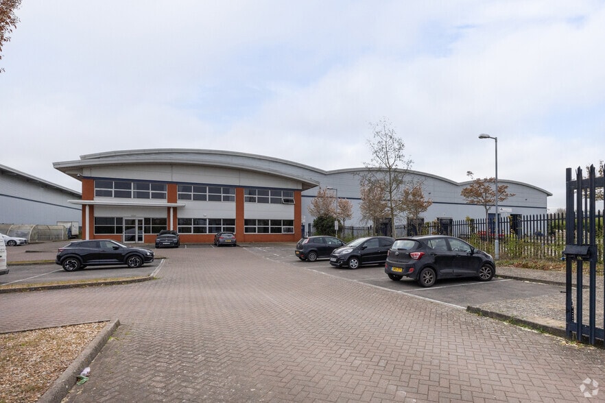 1-2 Fletchers Way, Wellesbourne à louer - Photo principale – Image 1 sur 1