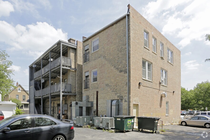 1934 Maple Ave, Evanston, IL à louer - Photo de l’immeuble – Image 2 sur 3