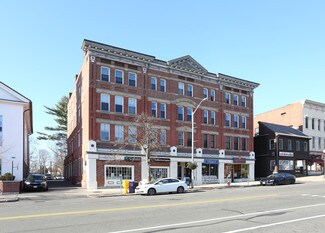 Plus de détails pour 63-71 S Pleasant St, Amherst, MA - Local commercial à louer
