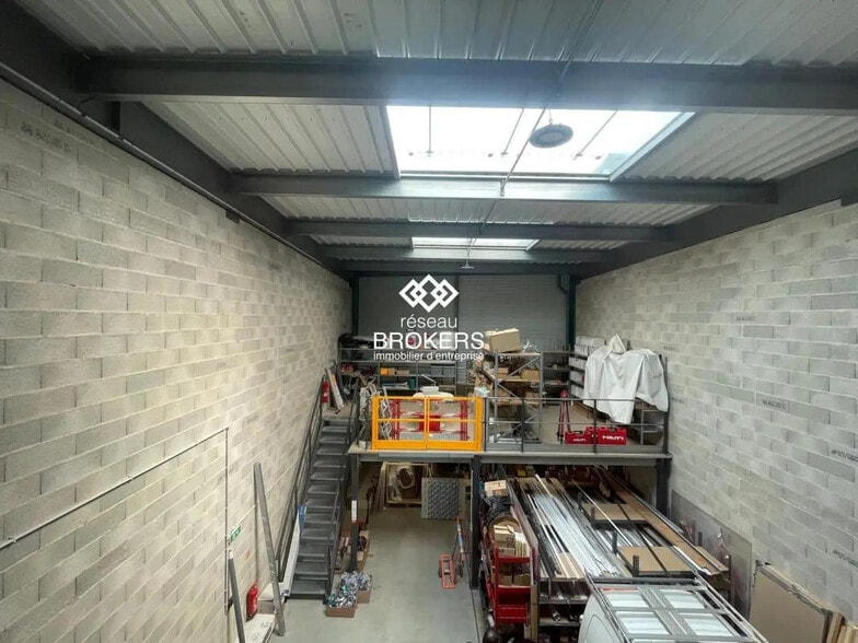 Industriel/Logistique dans Saint-Victoret à louer - Photo de l’immeuble – Image 1 sur 5