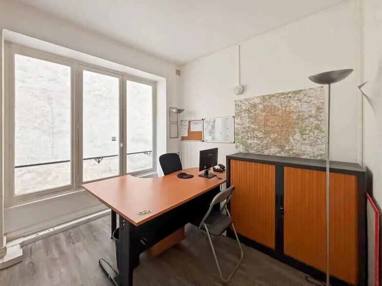 Bureau dans Paris à louer - Photo de l’immeuble – Image 3 sur 7