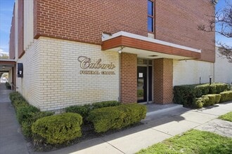 111 W Northside Dr, Fort Worth, TX à louer Photo intérieure– Image 2 sur 9