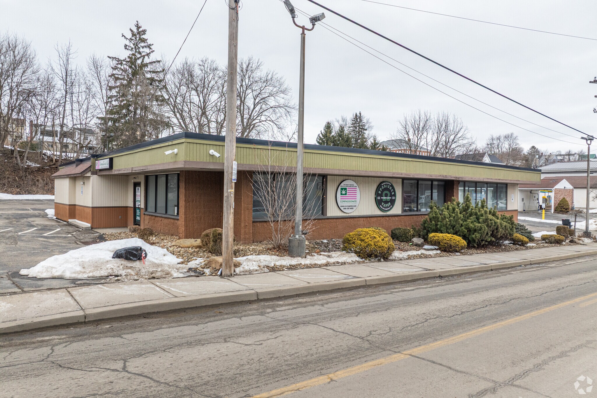 875 W Chestnut St, Washington, PA à vendre Photo principale– Image 1 sur 22