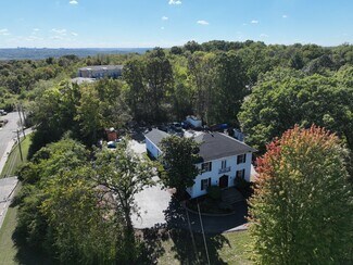 Plus de détails pour 869 W North Bend Rd, Cincinnati, OH - Bureau à vendre