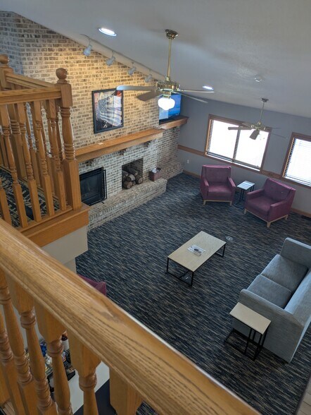 411 Closz Dr, Webster City, IA à vendre - Photo de l’immeuble – Image 3 sur 11