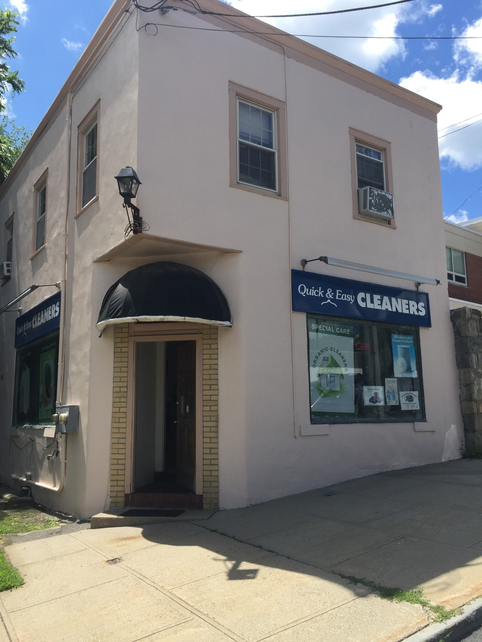 316-318 Bedford Rd, Bedford Hills, NY à vendre Photo principale– Image 1 sur 4