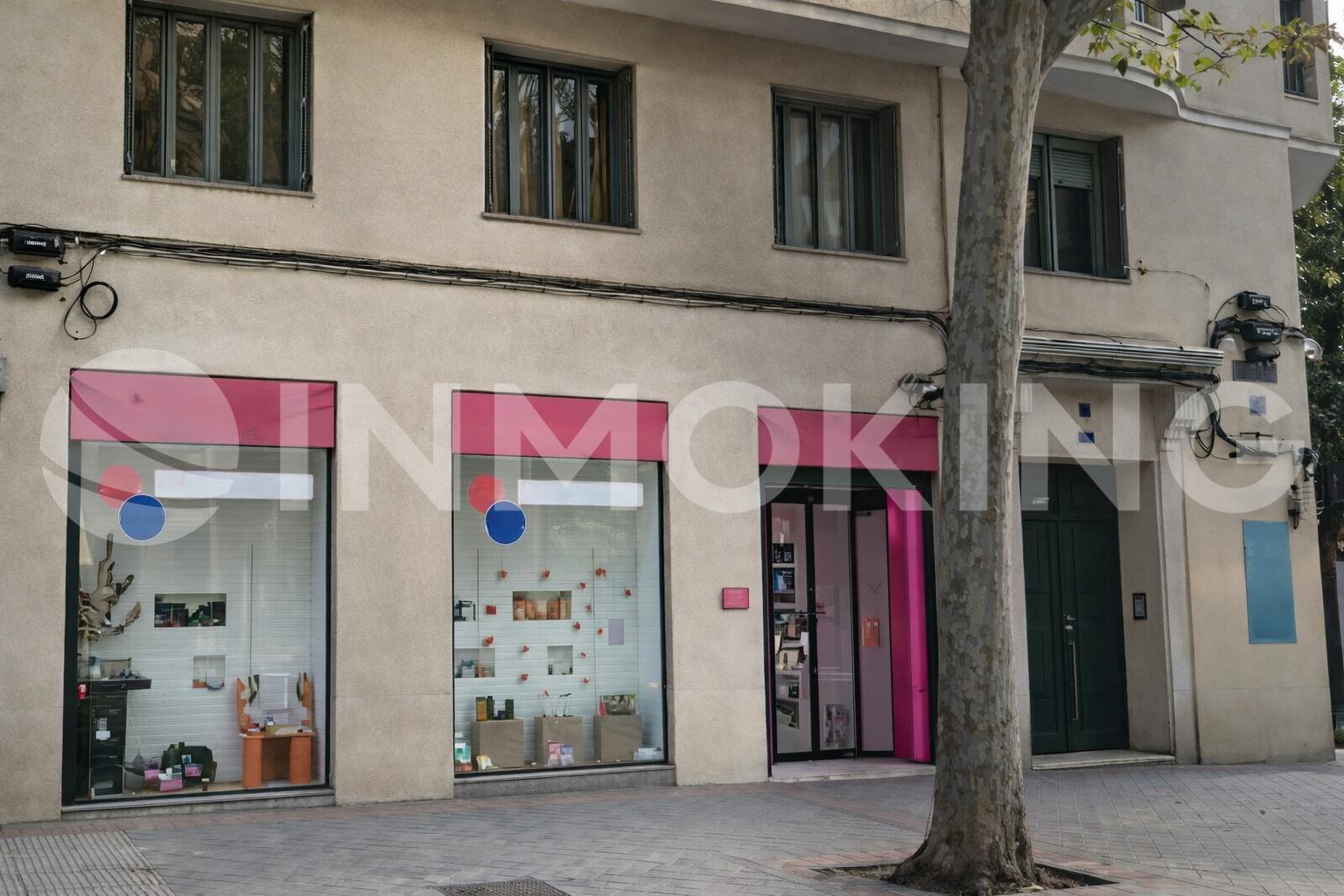 Local commercial dans Madrid, Madrid à louer Photo principale– Image 1 sur 4