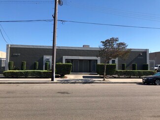 Plus de détails pour 20620-20622 Superior St, Chatsworth, CA - Industriel/Logistique à louer