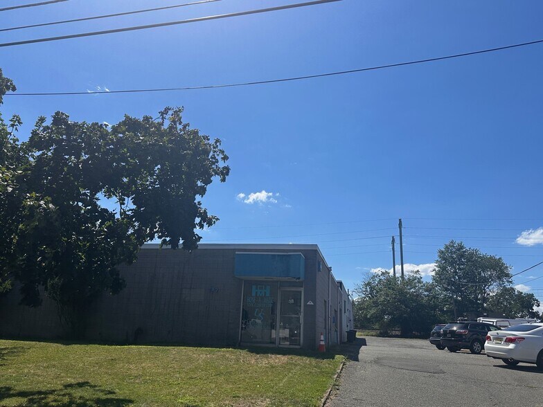 187 Wescott Ave, Rahway, NJ à louer - Photo de l’immeuble – Image 2 sur 3