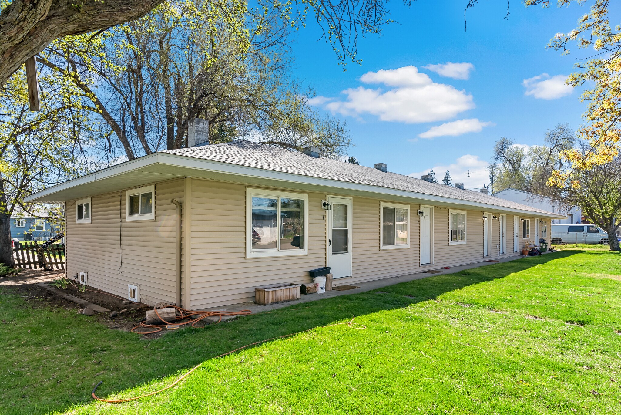 205 S Elizabeth Rd, Spokane Valley, WA à vendre Photo principale– Image 1 sur 9