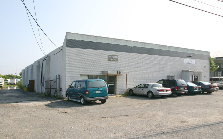31-33 Industrial Hwy, Essington, PA à vendre - Photo de l’immeuble – Image 2 sur 15