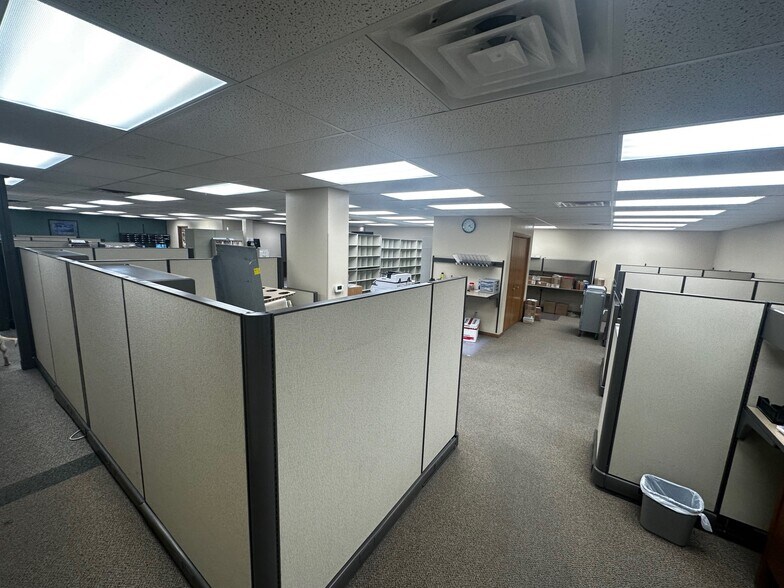 1434 Progress Ln, Omro, WI à louer - Photo intérieure – Image 3 sur 60