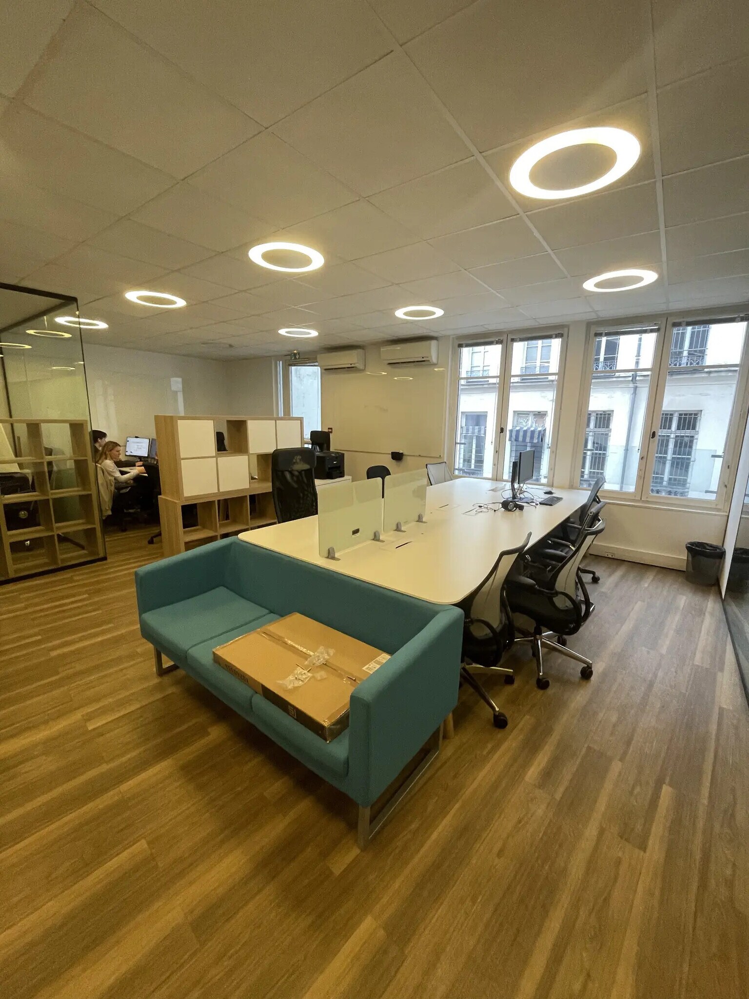 Bureau dans Paris à louer Photo de l’immeuble– Image 1 sur 9