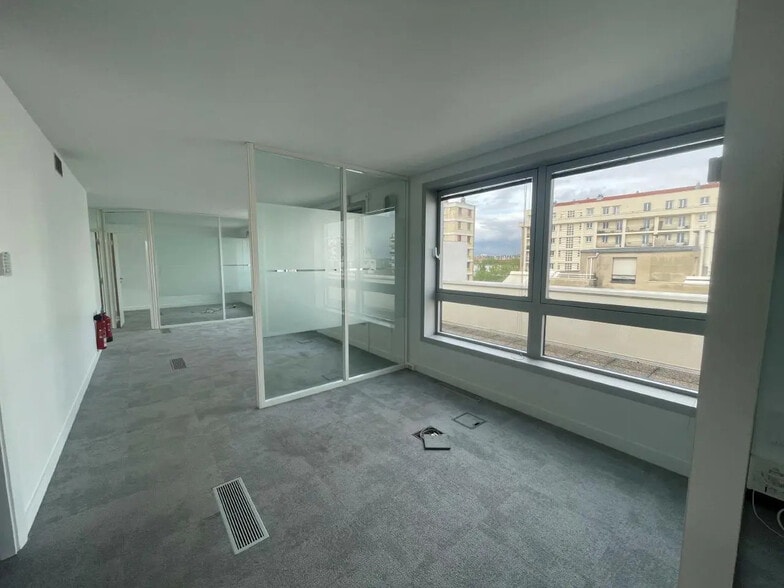 9 Bis Rue Henri Martin, Boulogne-Billancourt à louer - Photo de l’immeuble – Image 2 sur 20