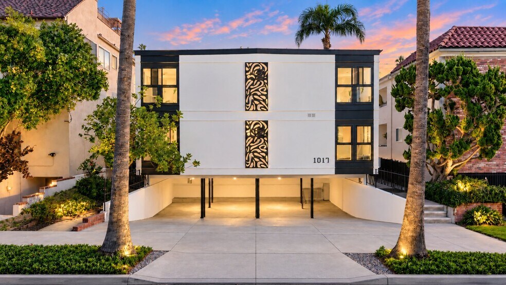 1017 5th St, Santa Monica, CA à vendre - Photo de l’immeuble – Image 1 sur 31