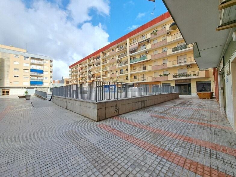 Local commercial dans Algemesí, Valencia à vendre - Photo de l’immeuble – Image 3 sur 18