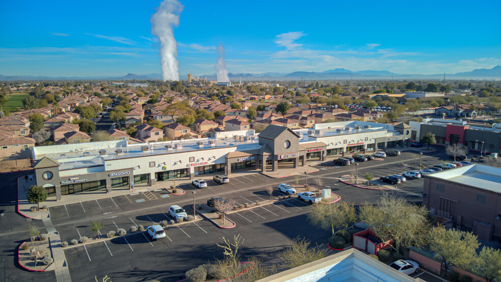 1534 E Ray Rd, Gilbert, AZ à louer - Photo de l’immeuble – Image 3 sur 15