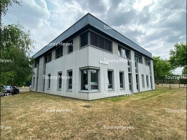 Bureau dans Saint-Herblain à louer - Photo de l’immeuble – Image 1 sur 4