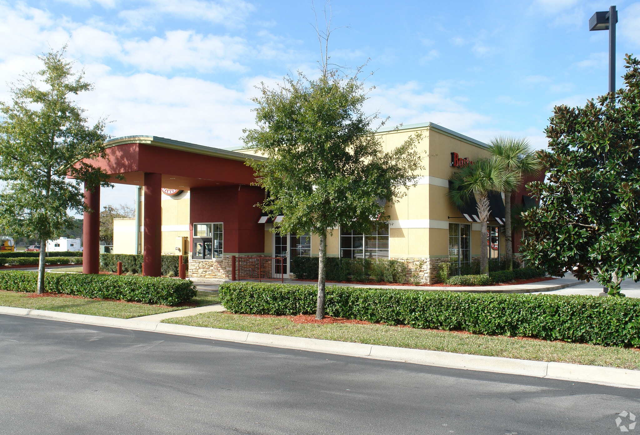 12200-12206 Lake Underhill Rd, Orlando, FL à louer Photo de l’immeuble– Image 1 sur 3