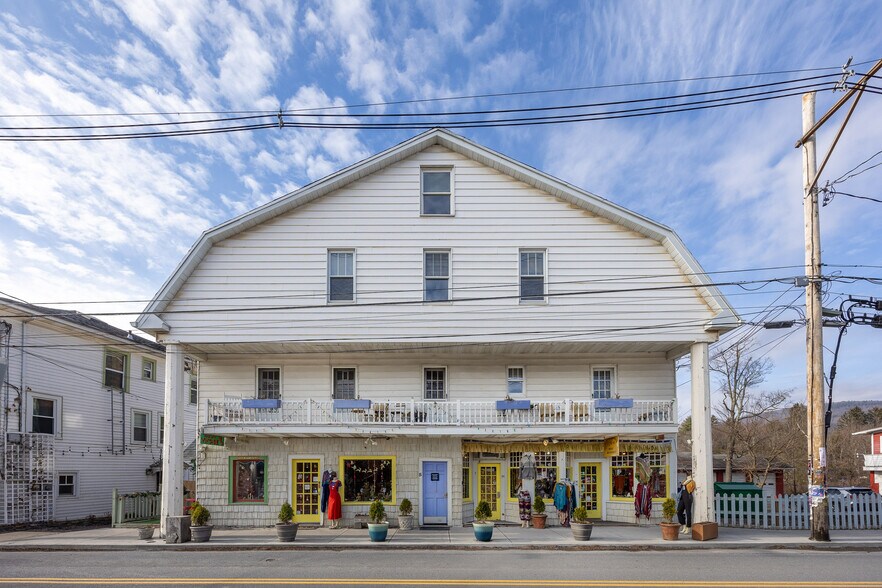 5-9 Rock City Rd, Woodstock, NY à vendre - Photo de l’immeuble – Image 3 sur 35