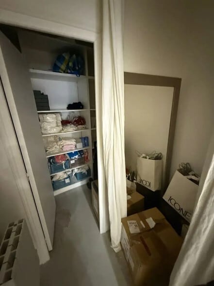 Local commercial dans Paris à louer - Photo de l’immeuble – Image 2 sur 3