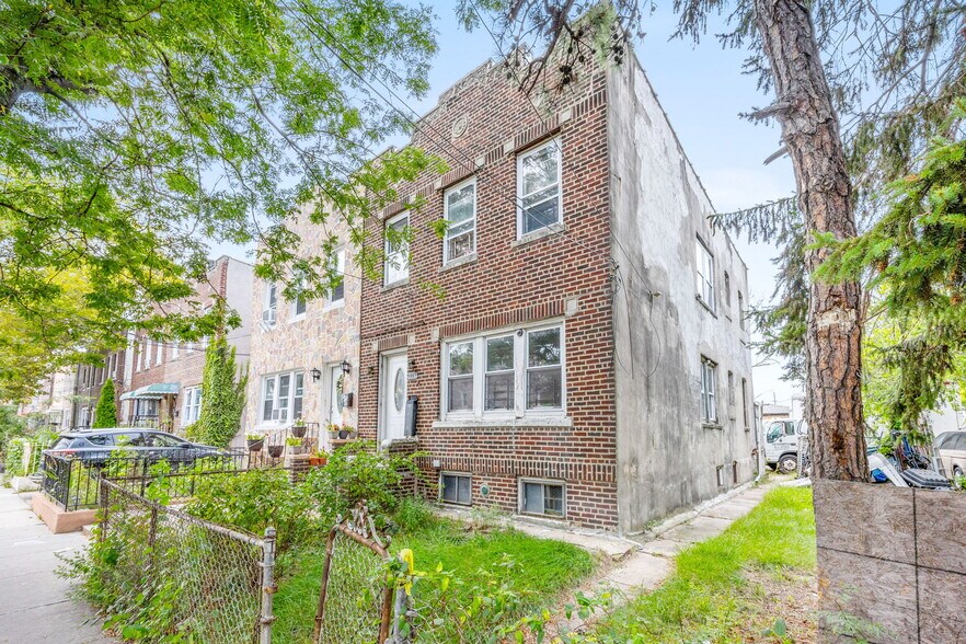 17753 105th Ave, Jamaica, NY à vendre - Photo de l’immeuble – Image 1 sur 20