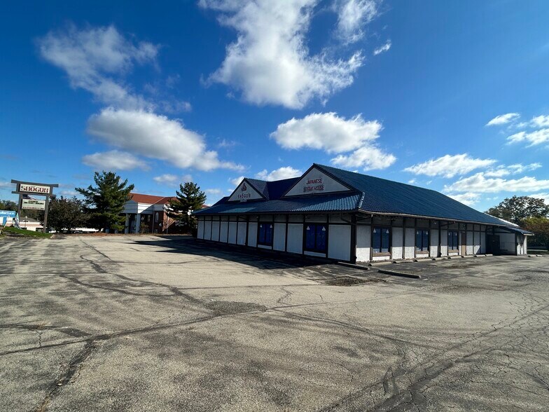 8 Tech One Dr, Monroeville, PA à louer - Photo de l’immeuble – Image 2 sur 36