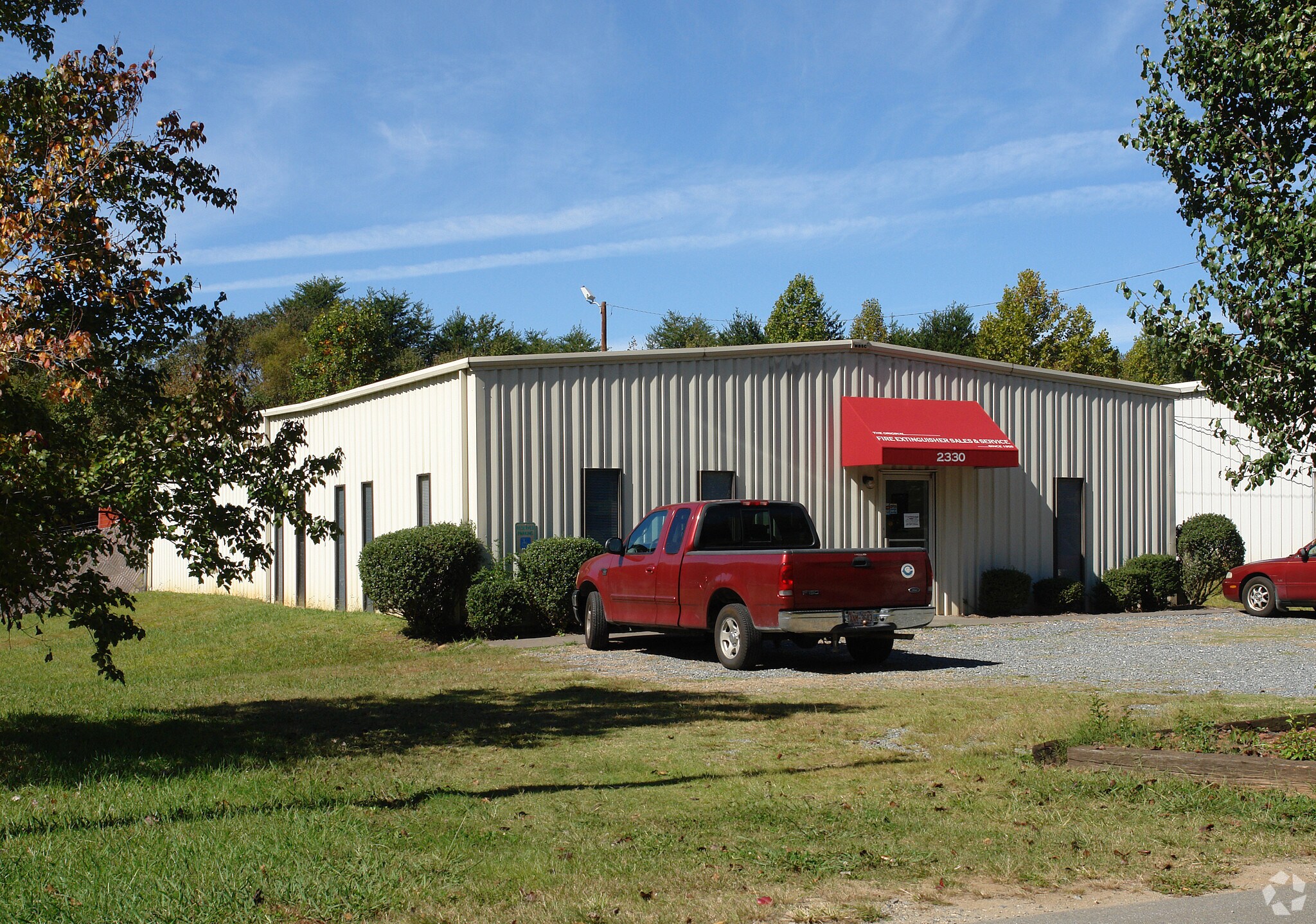 2330 Cragmore Rd, Winston-Salem, NC à louer Photo principale– Image 1 sur 4