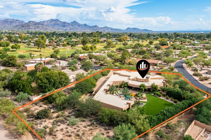8116 E Vista Bonita Dr, Scottsdale, AZ à vendre - Photo de l’immeuble – Image 1 sur 32