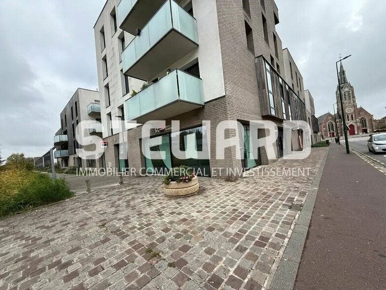 Local commercial dans Bousbecque à louer - Photo de l’immeuble – Image 2 sur 13