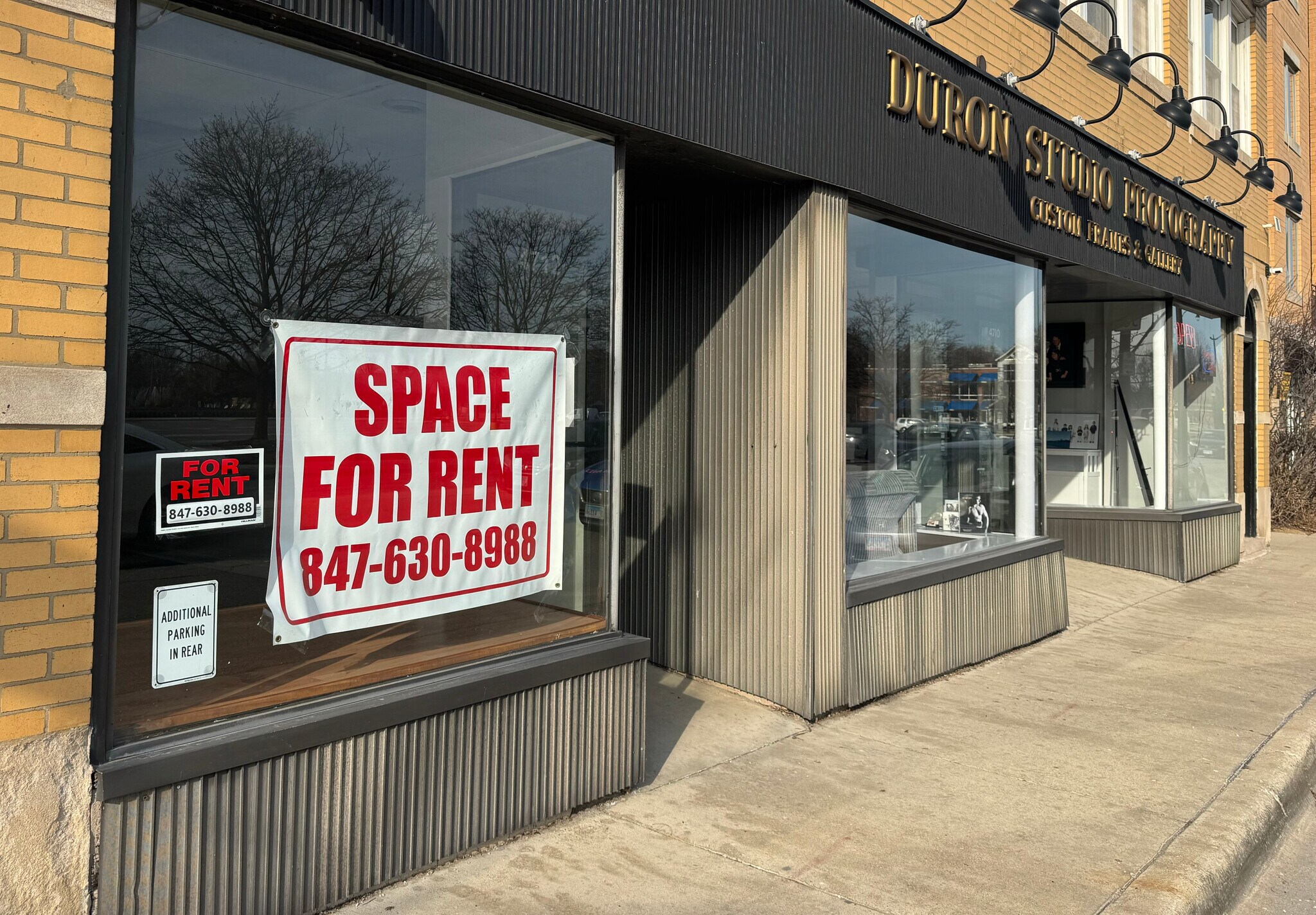 4712 Oakton St, Skokie, IL à louer Photo principale– Image 1 sur 3