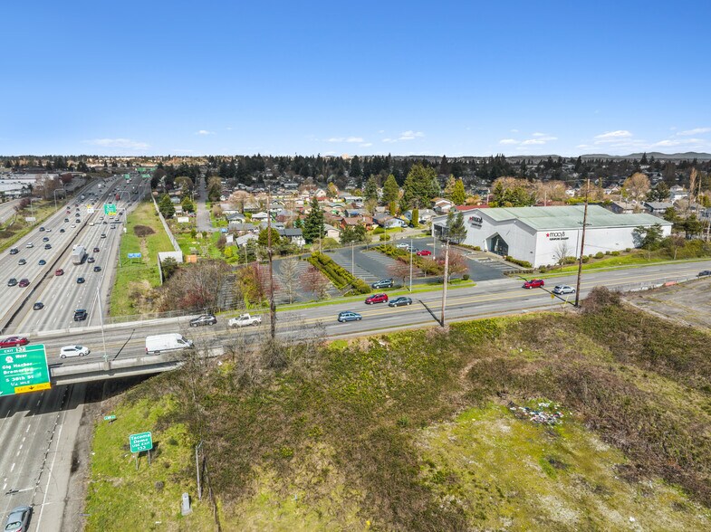 1767 S 48th St, Tacoma, WA à louer - Photo de l’immeuble – Image 2 sur 12