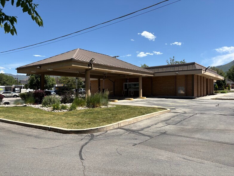3020 Highland Dr, Salt Lake City, UT à vendre - Photo de l’immeuble – Image 1 sur 10