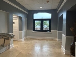 6311 Atrium Dr, Bradenton, FL à louer Photo intérieure– Image 2 sur 9