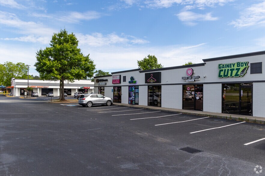 150 S Houston Lake Rd, Warner Robins, GA à louer - Photo de l’immeuble – Image 3 sur 15