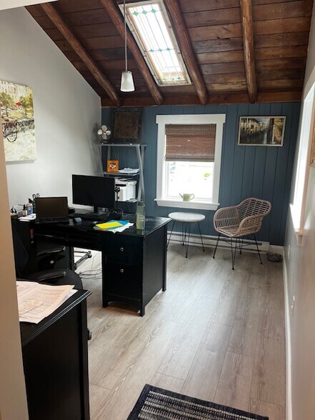 1014 Boston Neck Rd, Narragansett, RI à louer - Photo de l’immeuble – Image 2 sur 4