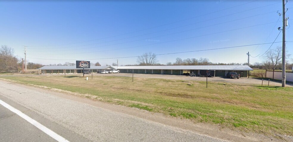 6199 Highway 165, Columbia, LA à vendre - Photo de l’immeuble – Image 2 sur 22