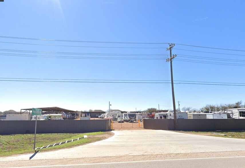 718 US Highway 183, Liberty Hill, TX à vendre - Photo de l’immeuble – Image 2 sur 49