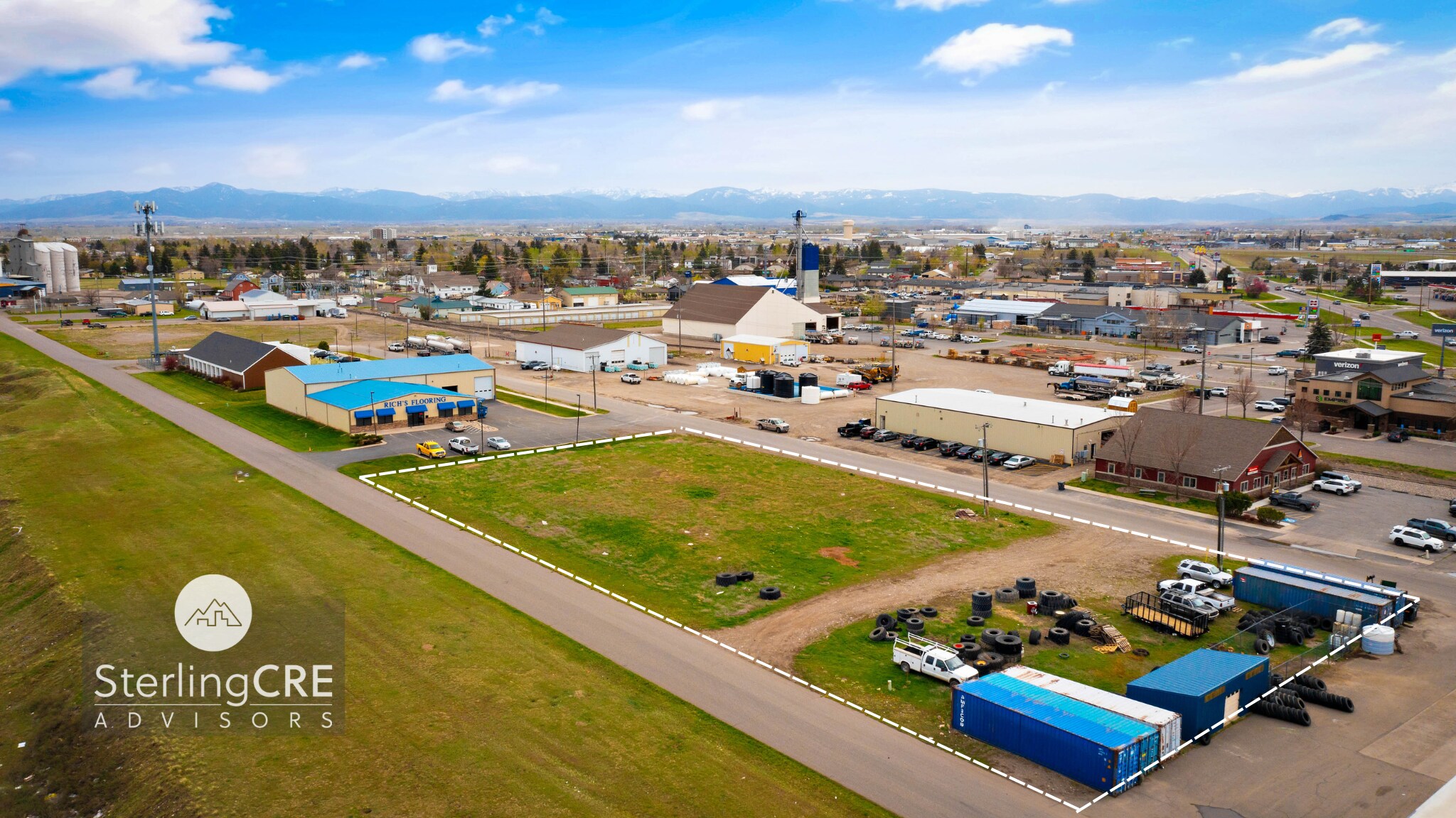 NNA Gallatin Farmers Avenue, Belgrade, MT à louer Photo principale– Image 1 sur 8