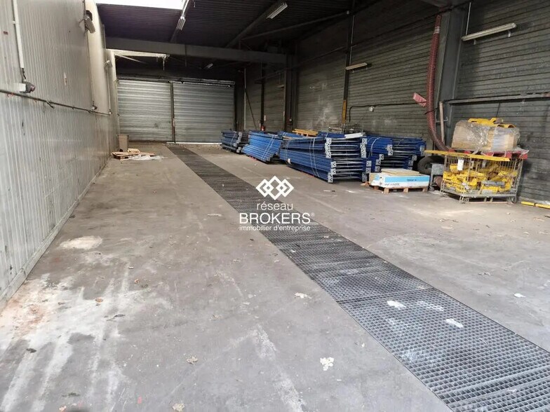 Industriel/Logistique dans Gonesse à louer - Photo de l’immeuble – Image 2 sur 2