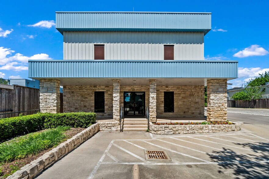901 W 18th St, Houston, TX à vendre - Photo de l’immeuble – Image 2 sur 59